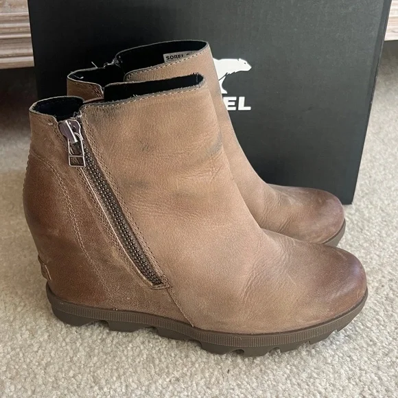 Sorel Women's Brown Ankle Booties - Picture 2 of 7